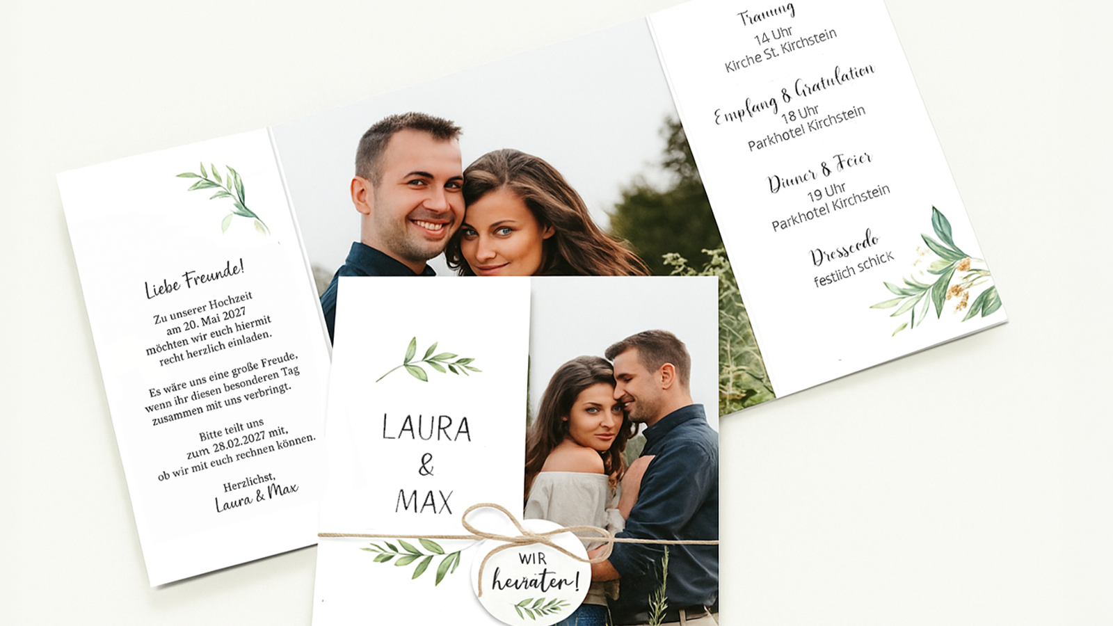 Hochzeitseinladungen gestalten – Design, Text & Timing für eure Traumhochzeit Hochzeitseinladung mit botanischem Design, Paarfoto und Zeitplan – stilvolle Kommunikation für die Traumhochzeit mit Event-DJ Tom Hendrics